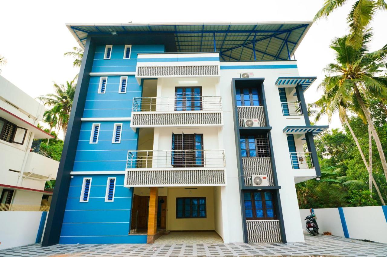 Hotel O Majestic Stays Kazhakuttam المظهر الخارجي الصورة