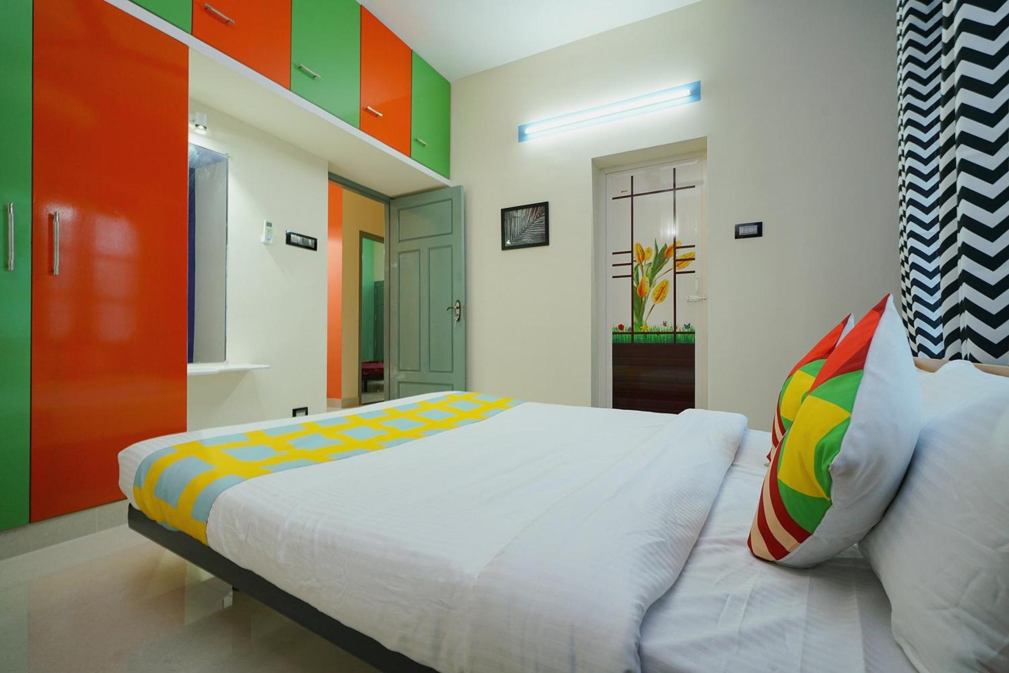 Hotel O Majestic Stays Kazhakuttam المظهر الخارجي الصورة