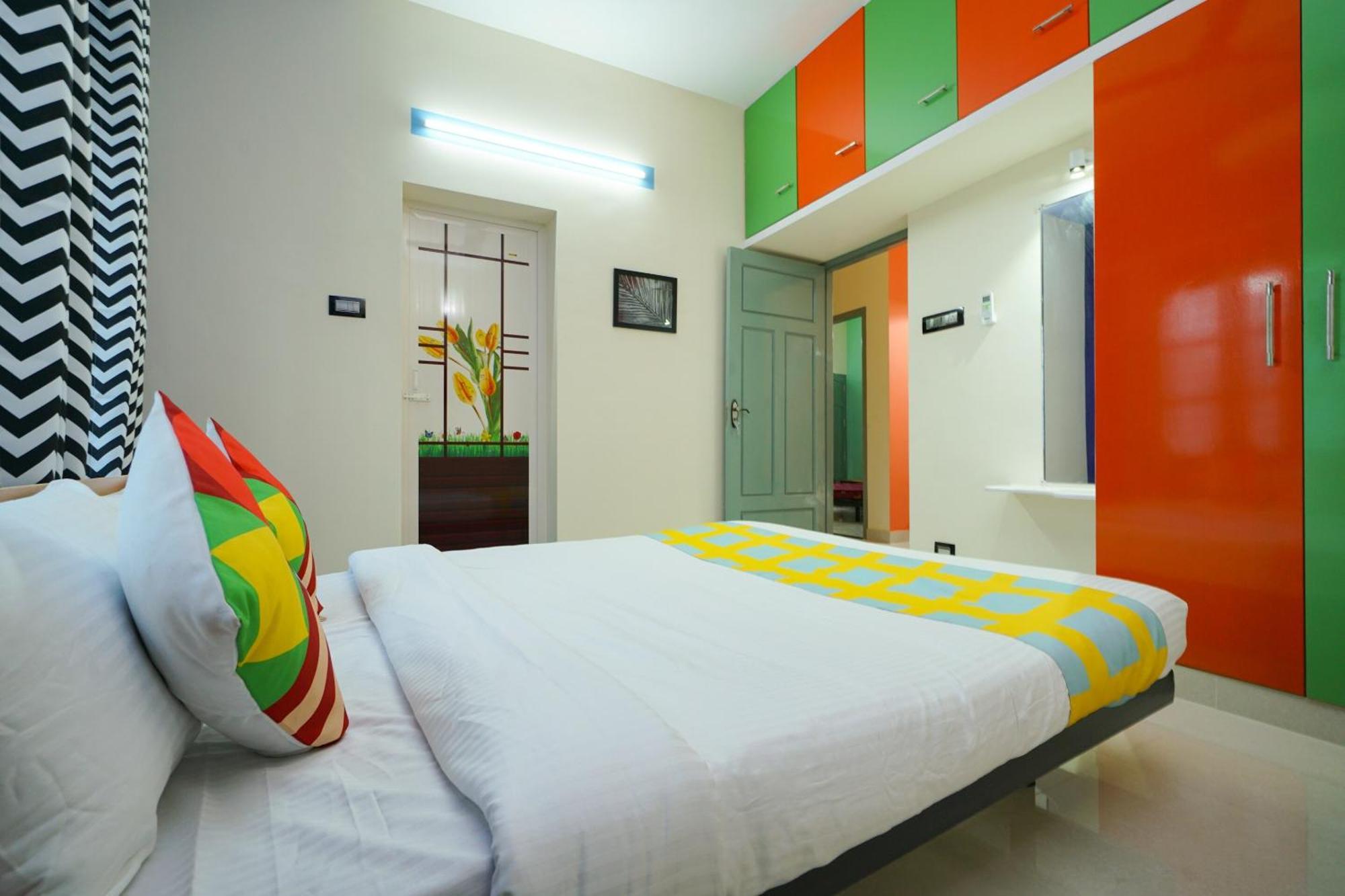 Hotel O Majestic Stays Kazhakuttam المظهر الخارجي الصورة
