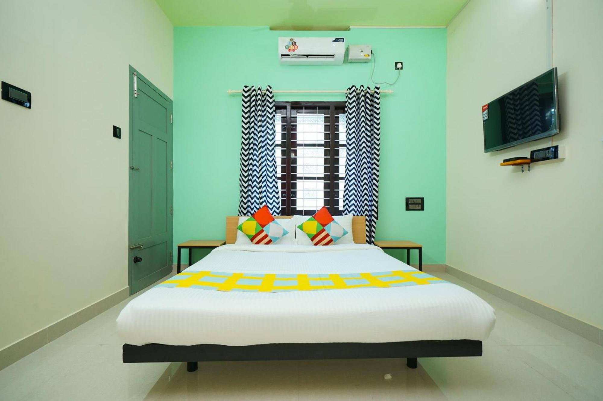 Hotel O Majestic Stays Kazhakuttam المظهر الخارجي الصورة